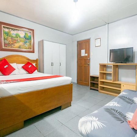 Oyo 722 Slouch Hat Inn Manila Dış mekan fotoğraf