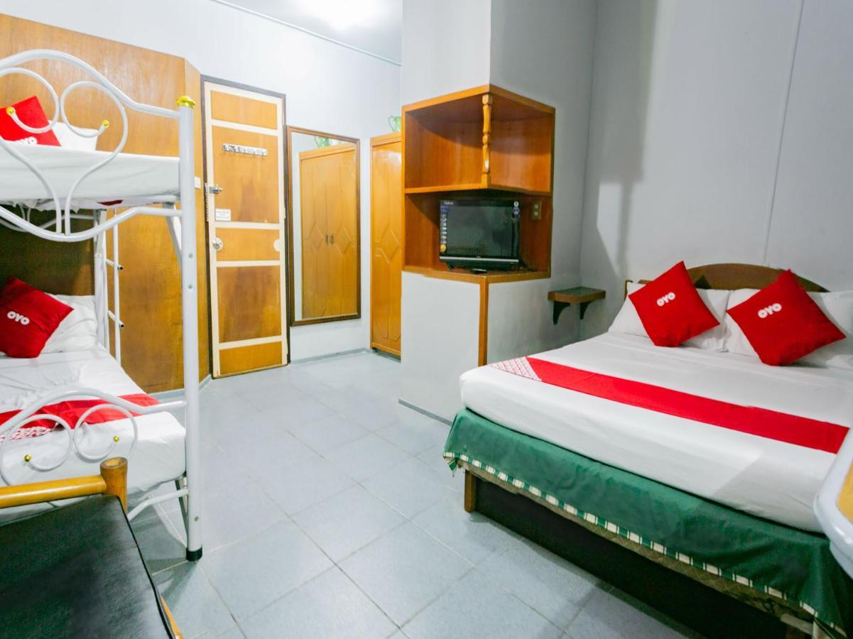 Oyo 722 Slouch Hat Inn Manila Dış mekan fotoğraf