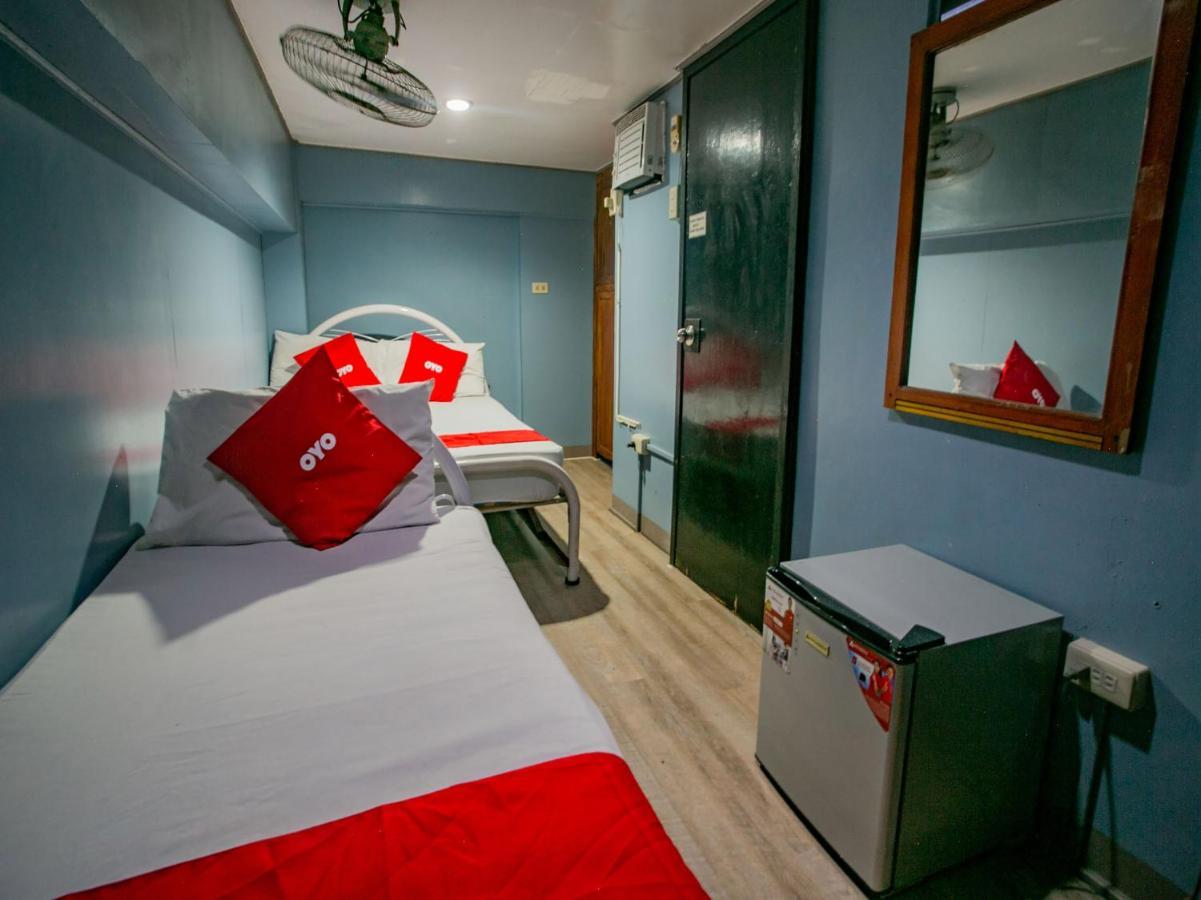 Oyo 722 Slouch Hat Inn Manila Dış mekan fotoğraf