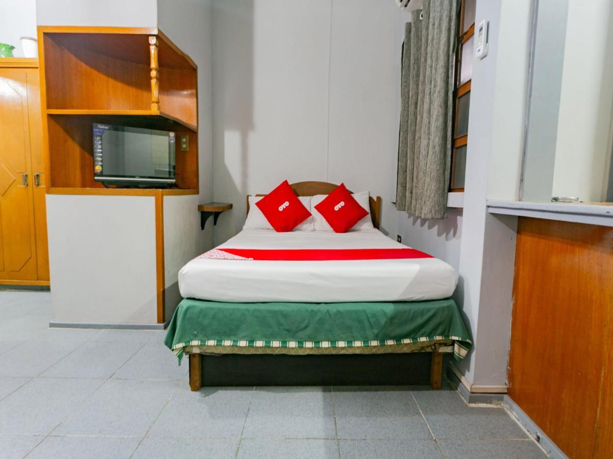 Oyo 722 Slouch Hat Inn Manila Dış mekan fotoğraf